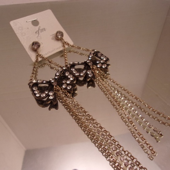 EFM EARRINGS RETAIL $25 J44-5 - Picture 2 of 5